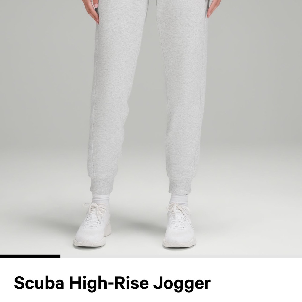 Scuba High-Rise Jogger - Light Gray